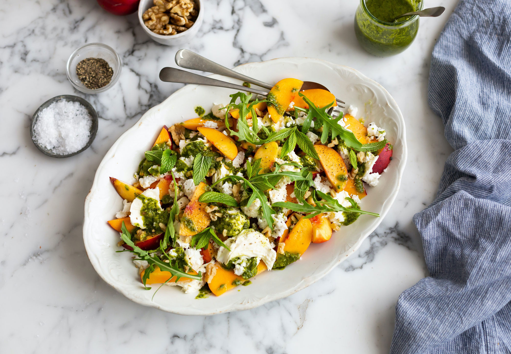 JD_Mozarella-&-Nectarine-Salad_Sam-Linsell_Feb2023